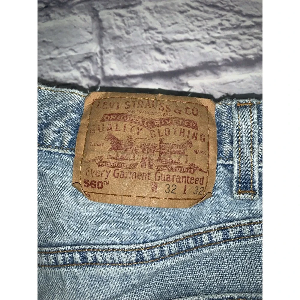 Levi's 560 Jeans Men's 32x30 (Tag 32x32) Loose Comfort Fit Tapered Blue Denim